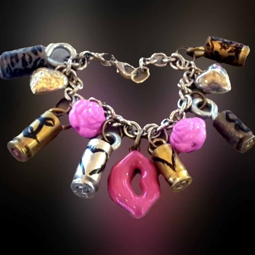 Roses hearts juicy couture lips Love graphic bullet casing ammo bracelet NWT